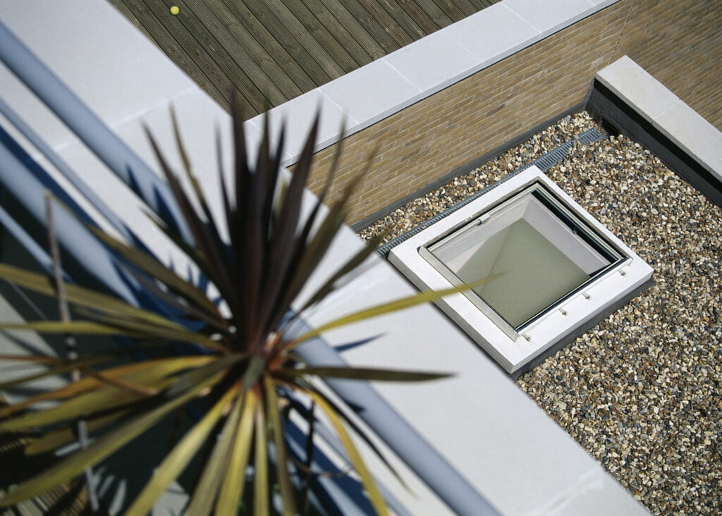 Conservation Plateau Non-Fragile